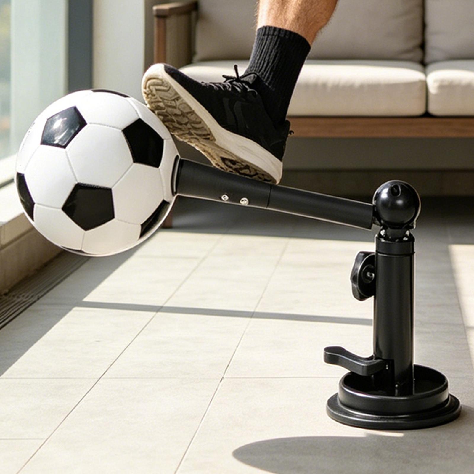 Sports Equipment In School - Equipo de Entrenamiento de Fútbol, Práctica