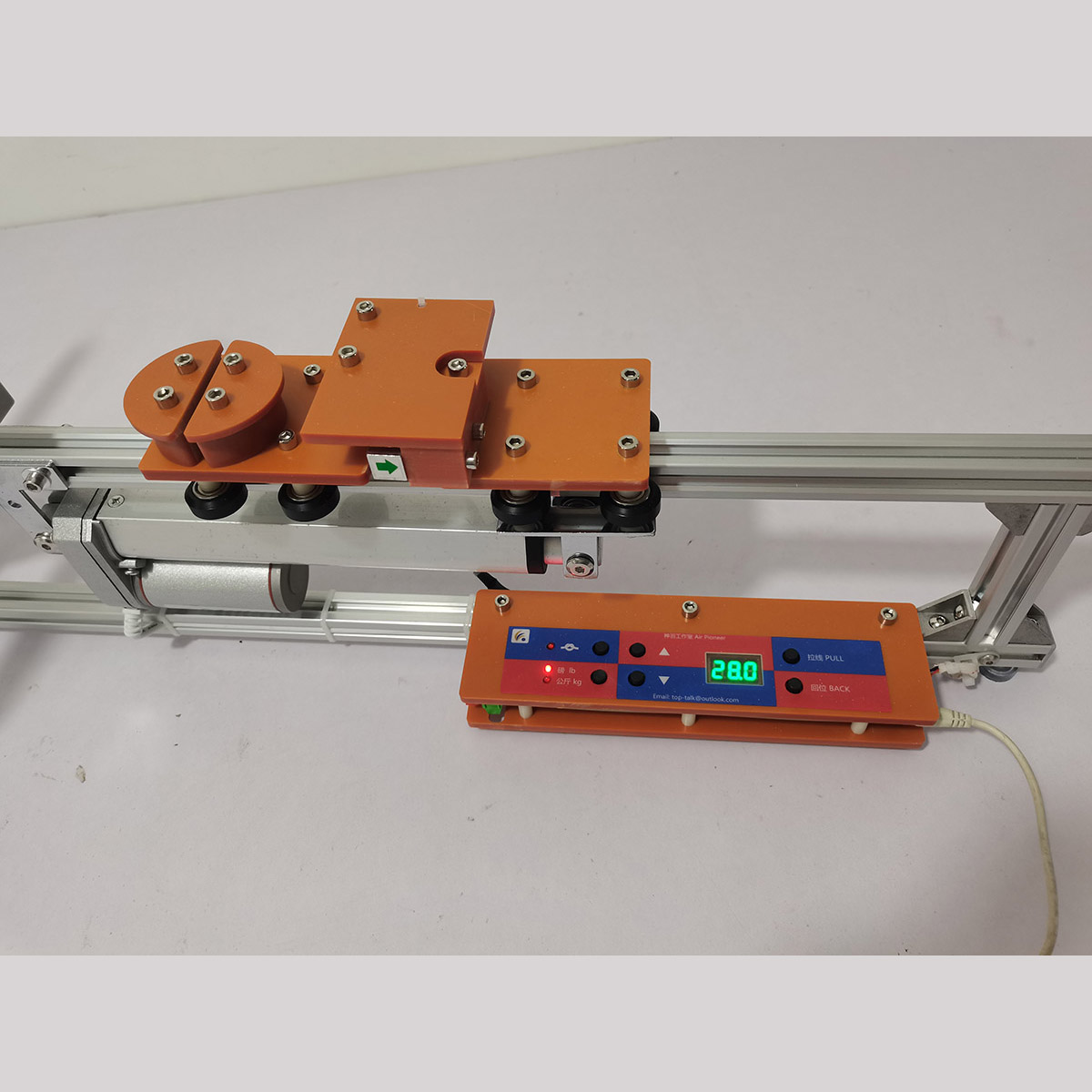 Máquina eléctrica para encorda - Sports Equipment Manufacturers reseña y precio